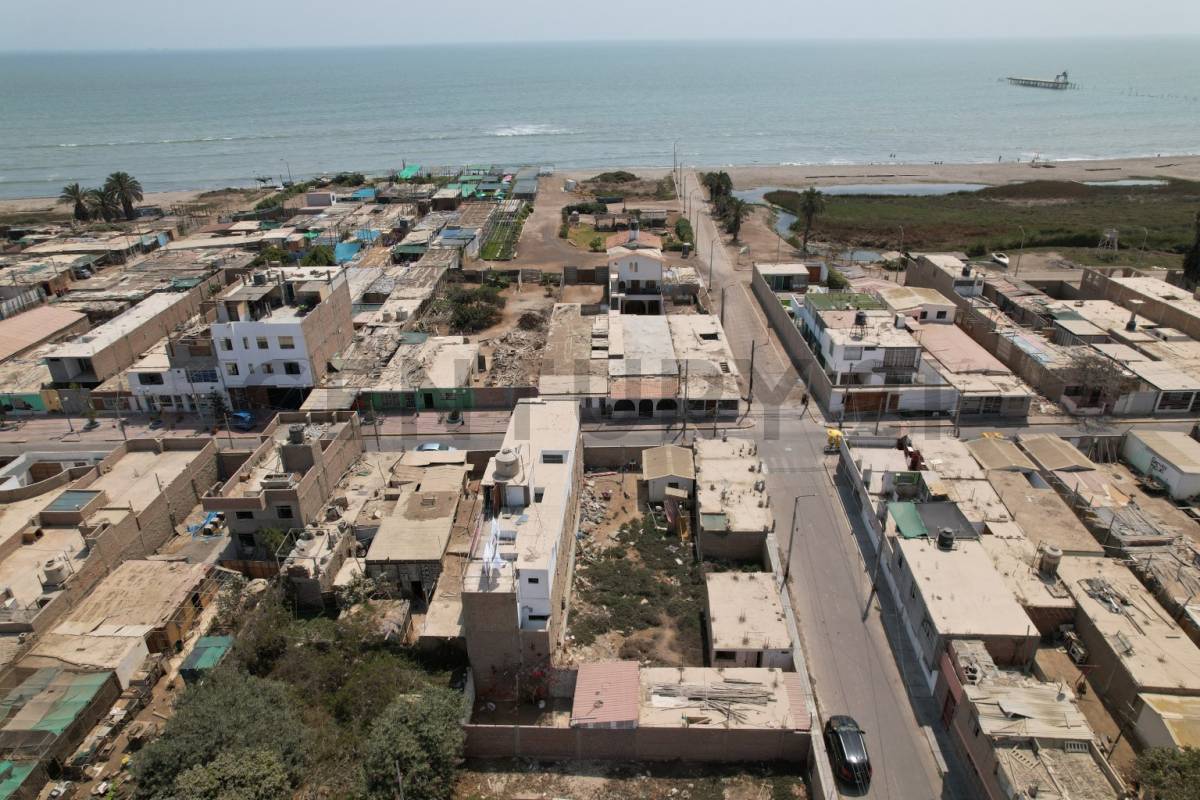TERRENO EN VENTA EN PISCO PLAYA