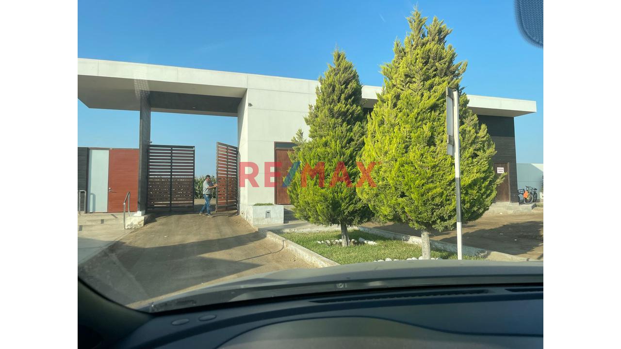 Se Vende Terreno De 713 Mt En Condomio Exclusivo Selec Holmes