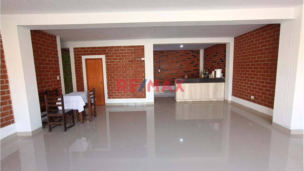Alquiler De Local En Primer Piso - Estreno En Parcona, Ica