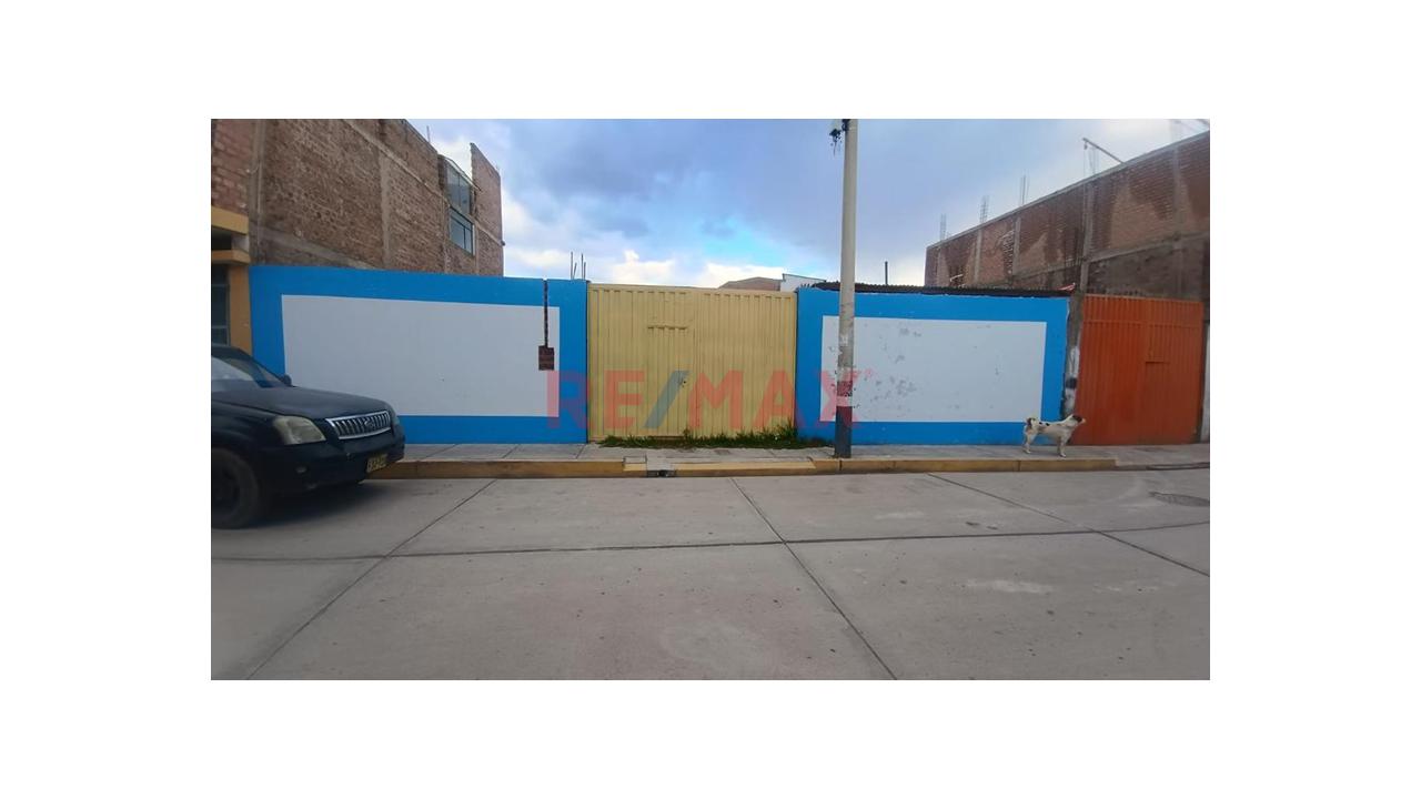 Se Alquila Local - HUANCAVELICA